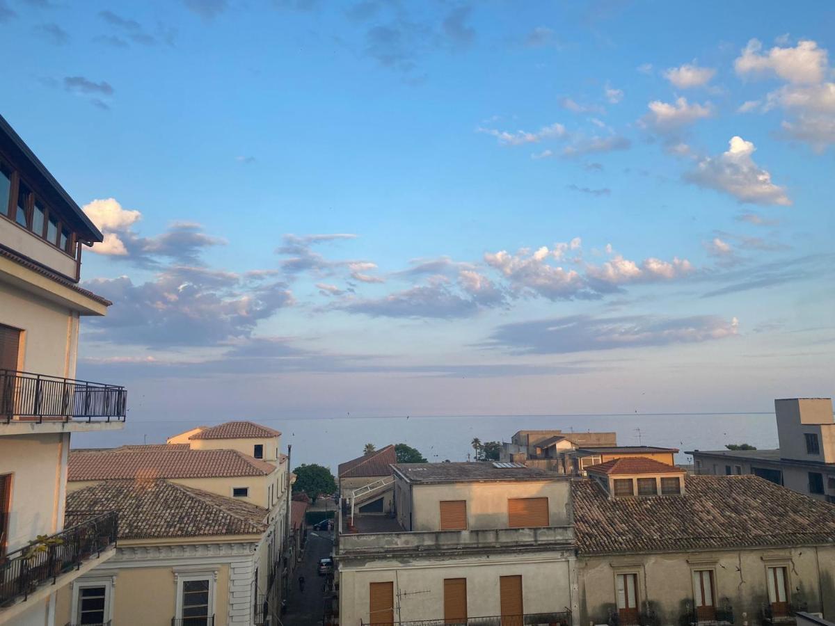 Emerella Guest House Siderno Beach Екстер'єр фото