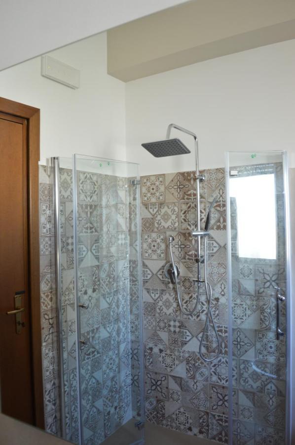 Emerella Guest House Siderno Beach Екстер'єр фото