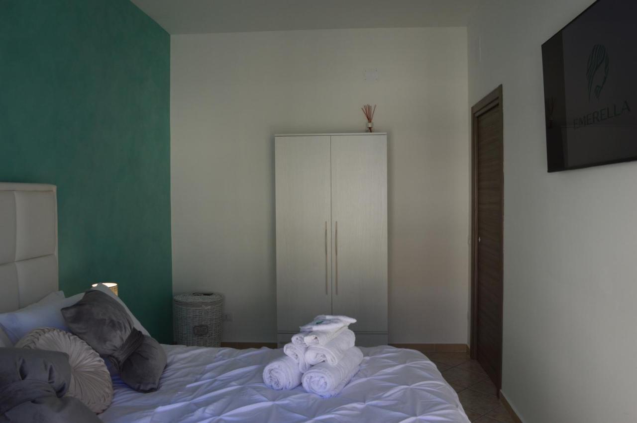 Emerella Guest House Siderno Beach Екстер'єр фото