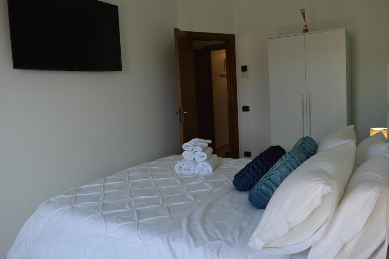 Emerella Guest House Siderno Beach Екстер'єр фото