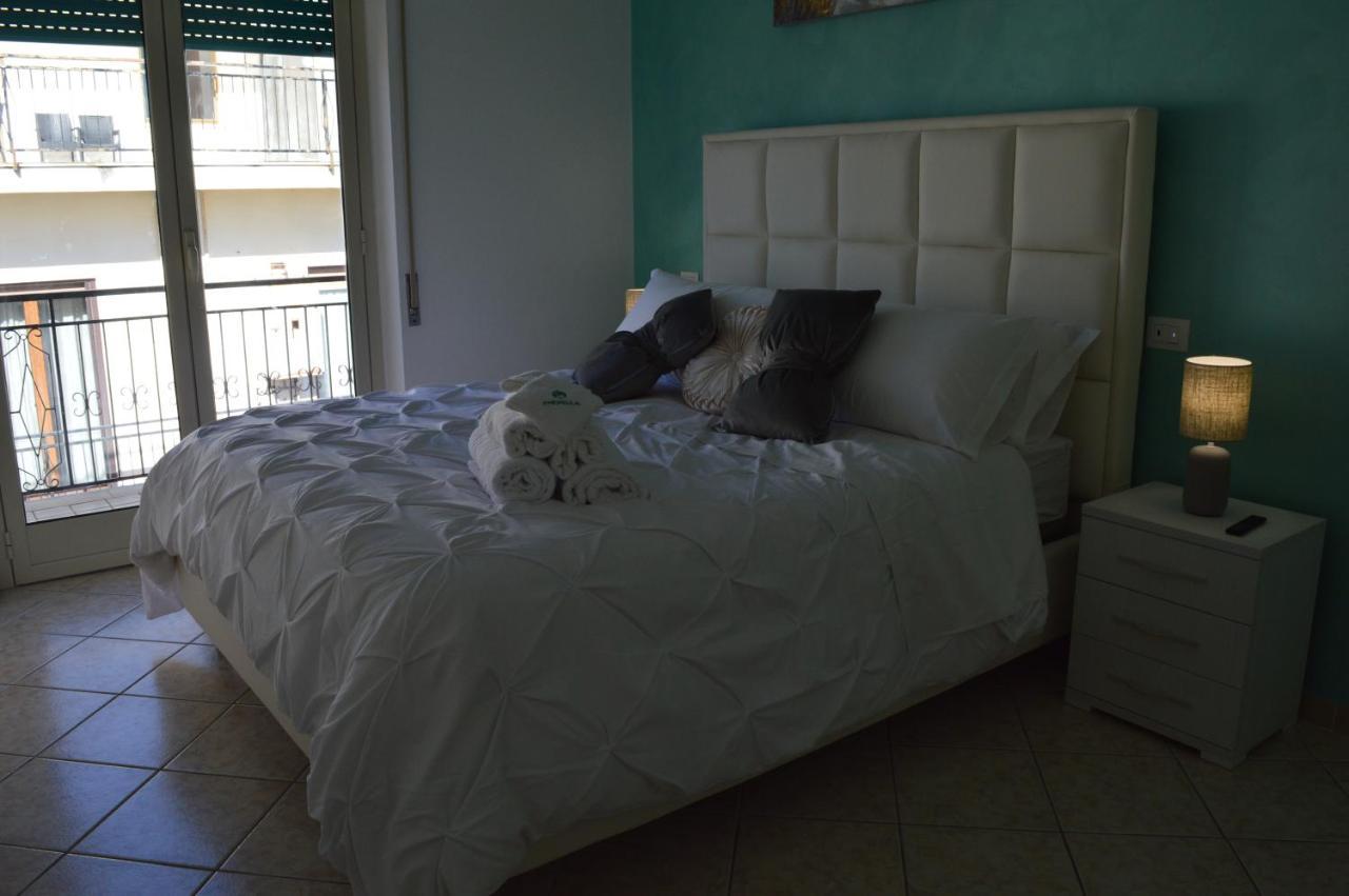 Emerella Guest House Siderno Beach Екстер'єр фото